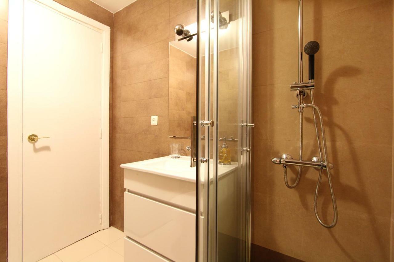 Cosy Apartment Prado Museum Madrid Eksteriør bilde